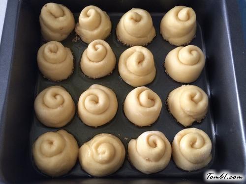 【蜂蜜小面包】