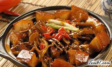 [上海本帮菜]烟笋红烧肉的做法