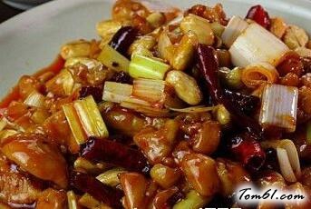 宫保鸡丁怎么做好吃又正宗，有详细做法及成