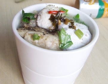 潮汕咸菜鳗鱼汤，做鱼汤不腥的法宝