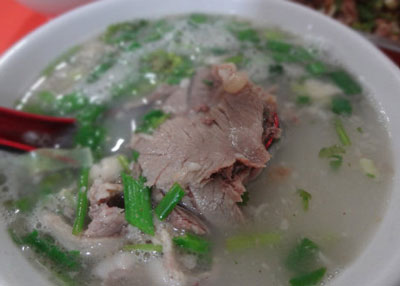 老北京羊肉萝卜丝面鱼汤的做法