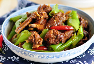 山东农家炖土鸡的做法，山东农家炖土鸡怎么