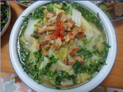 山东农家菜的肉渣熬白菜怎么做好吃
