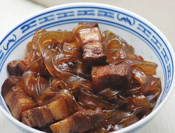 猪肉炖粉条，东北干粉条的处理方法