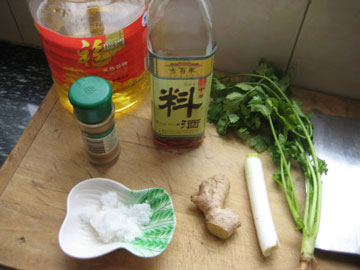 大连鲅鱼丸子的做法，新鲜小鲅鱼怎样做鲅鱼丸子图片2