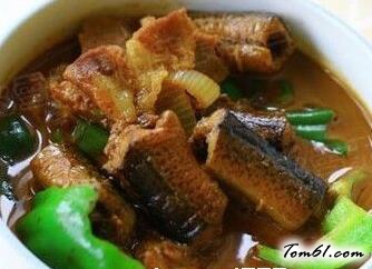 重口味湖南菜，泡菜石锅鳝鱼的做法
