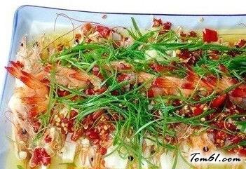 湖南剁椒粉丝蒸虾，红红火火的过年菜