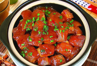 上海黄鱼干红烧肉，家常红烧肉怎么做好吃图片1