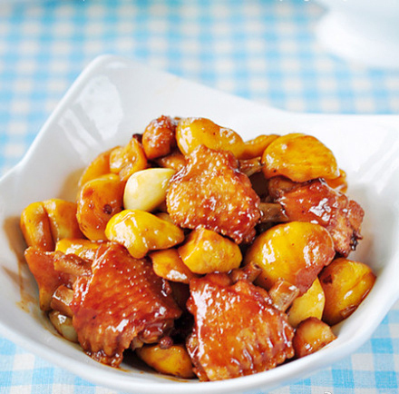 四川板栗烧鸡翅怎么做好吃