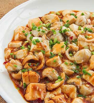 麻婆鳜鱼豆腐，加了鳜鱼的家常麻婆豆腐