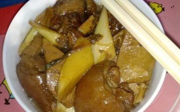 无锡红烧蹄膀的简单做法