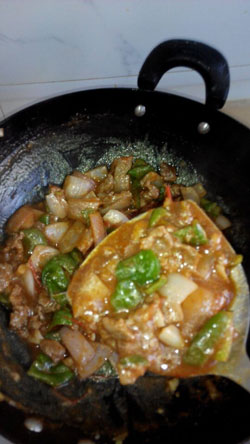 新疆拌面之新疆过油肉拌面的做法，有过程图图片4