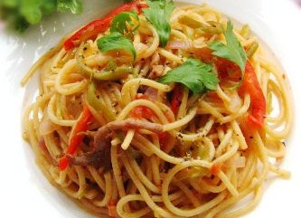 新疆风味炒意面的做法