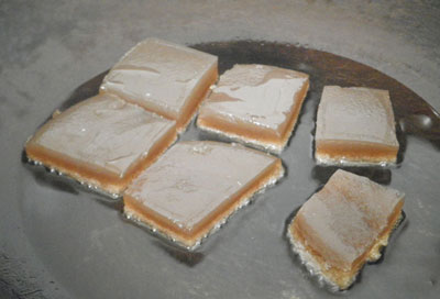 湘西特产红苕粑粑的吃法两种图片1