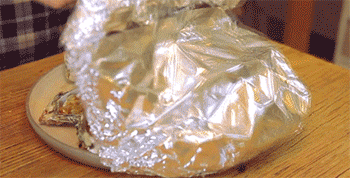 【蒜香生蚝】去锡箔纸再烤