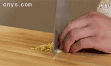 【剁椒鱼头】姜切末