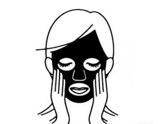 女人做面膜的样子2