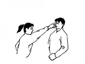 女生防狼术戳眼1