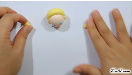 冰雪奇缘艾莎的彩泥橡皮泥制作教程图解图片5