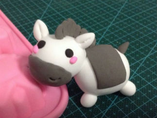 马的彩泥橡皮泥制作教程图解