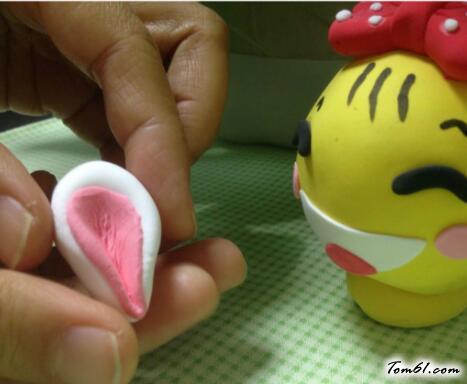 呆萌小兔的彩泥橡皮泥制作教程图解图片8