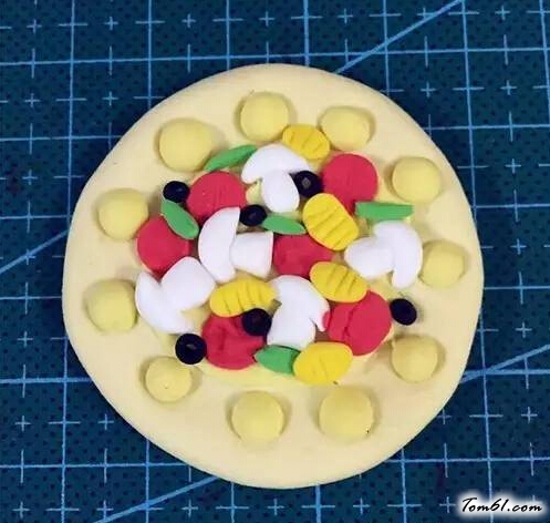披萨的彩泥橡皮泥制作教程图解图片15