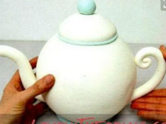 壶的彩泥橡皮泥制作教程图解