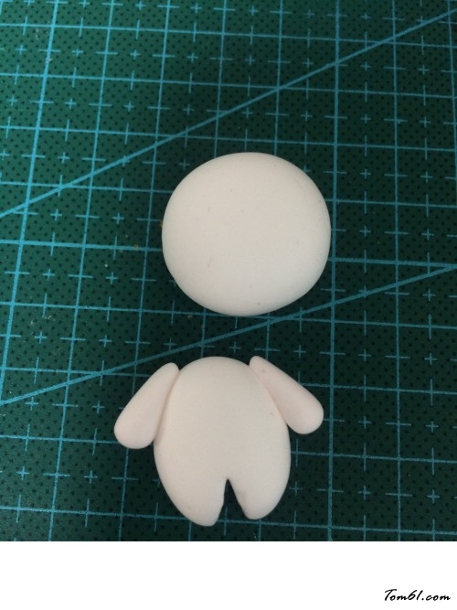 兔子和熊钥匙小挂饰的彩泥橡皮泥制作教程图解图片7 兔子和熊钥匙小挂饰的彩泥橡皮泥制作教程图解图片7