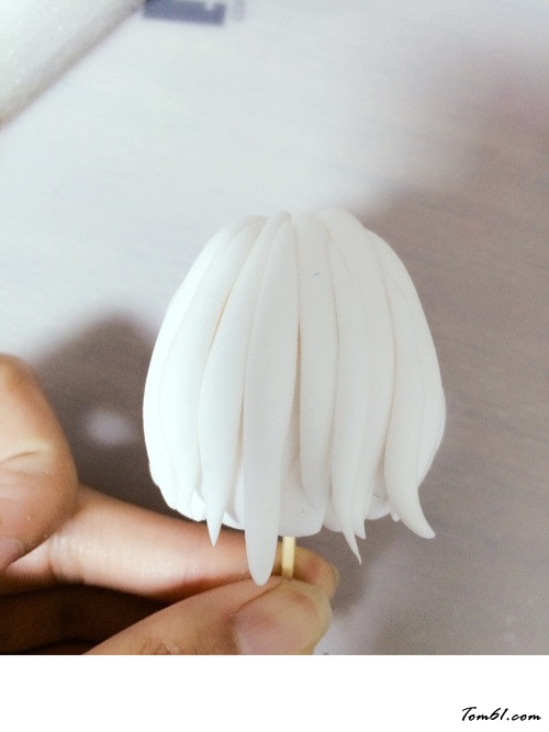阴阳师小山兔的彩泥橡皮泥制作教程图解第11步:图片5 阴阳师小山兔的彩泥橡皮泥制作教程图解第11步:图片5