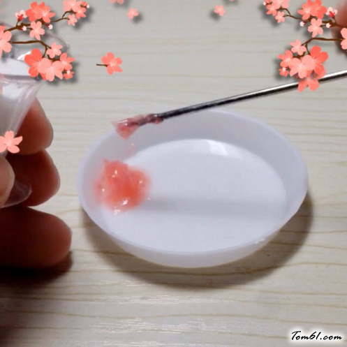 圣代杯冰激凌的彩泥橡皮泥制作教程图解图片6 圣代杯冰激凌的彩泥橡皮泥制作教程图解图片6