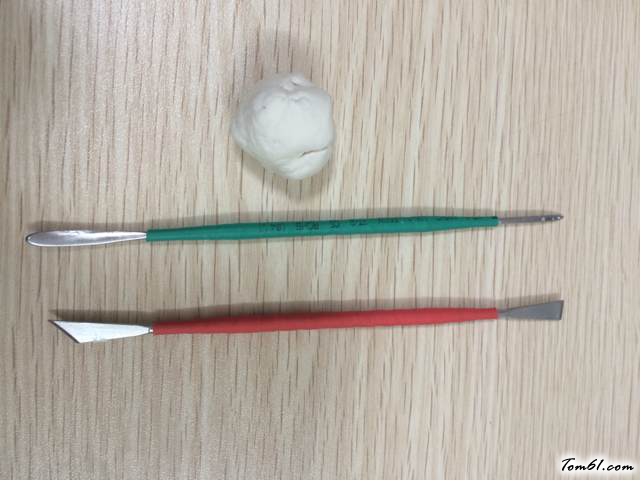 微型蘑菇瓶的彩泥橡皮泥制作教程图解图片3 微型蘑菇瓶的彩泥橡皮泥制作教程图解图片3