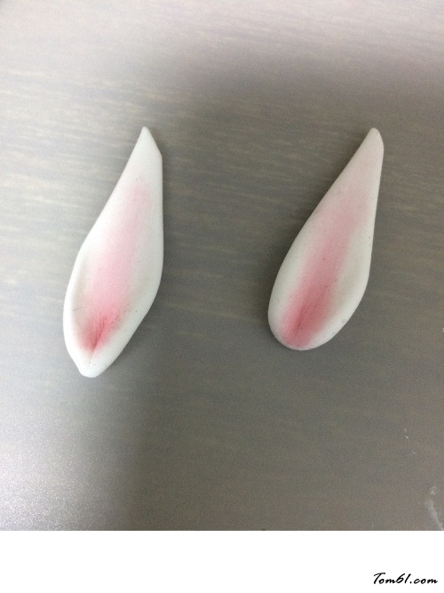阴阳师小山兔的彩泥橡皮泥制作教程图解第11步:图片8 阴阳师小山兔的彩泥橡皮泥制作教程图解第11步:图片8