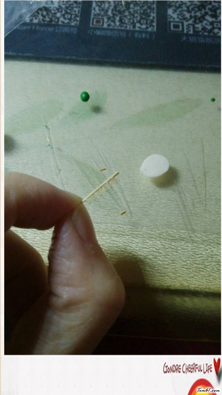 小树屋吊瓶的彩泥橡皮泥制作教程图解图片6