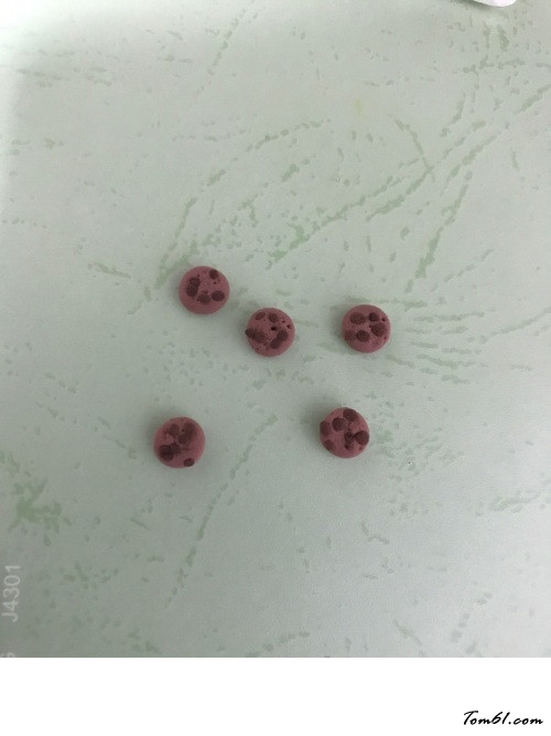 龙猫玻璃瓶的彩泥橡皮泥制作教程图解图片4