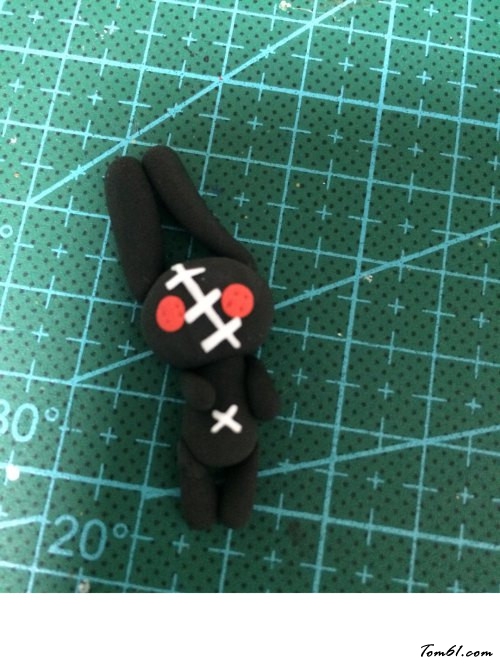 万圣节小女孩的彩泥橡皮泥制作教程图解图片24