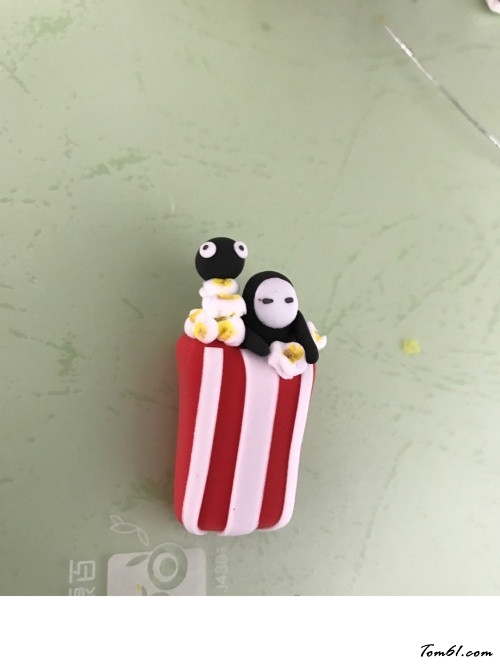 龙猫玻璃瓶的彩泥橡皮泥制作教程图解图片13