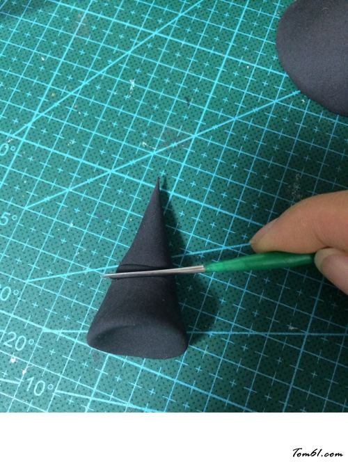 万圣节小女孩的彩泥橡皮泥制作教程图解图片6