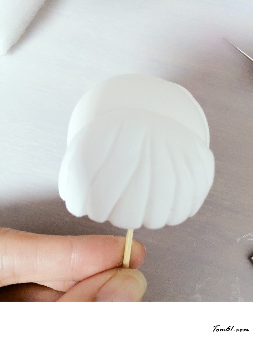 阴阳师小山兔的彩泥橡皮泥制作教程图解第11步:图片6 阴阳师小山兔的彩泥橡皮泥制作教程图解第11步:图片6