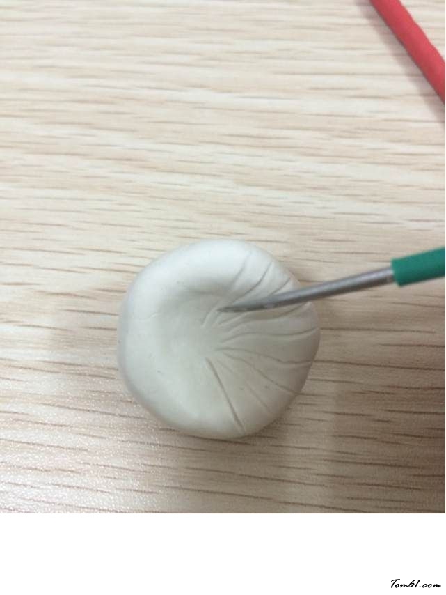 微型蘑菇瓶的彩泥橡皮泥制作教程图解图片9 微型蘑菇瓶的彩泥橡皮泥制作教程图解图片9