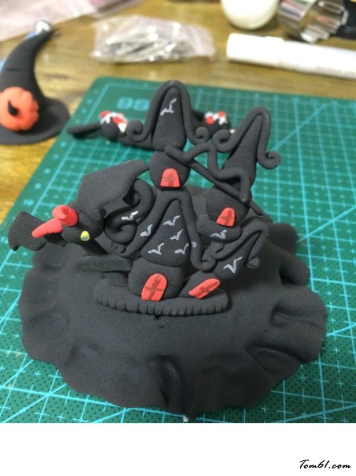 万圣节小女孩的彩泥橡皮泥制作教程图解图片30