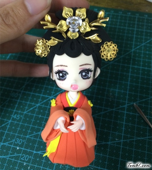陆贞人偶的彩泥橡皮泥制作教程图解图片14 陆贞人偶的彩泥橡皮泥制作教程图解图片14