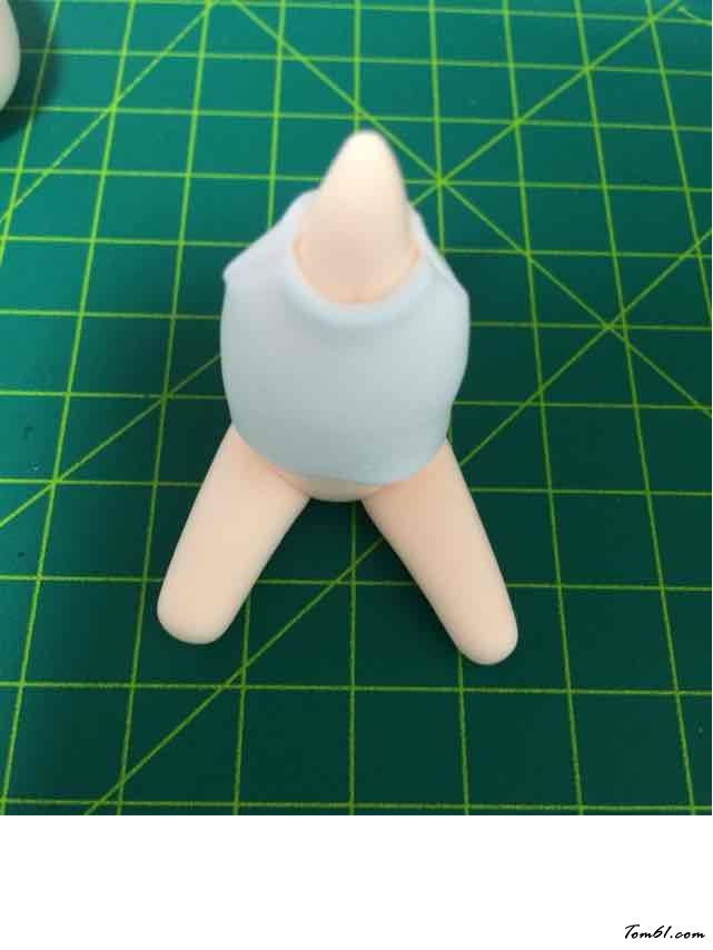 樱花初音人偶的彩泥橡皮泥制作教程图解图片3
