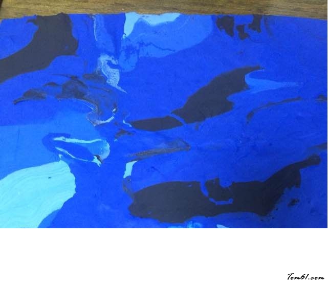 小蓝鲸的彩泥橡皮泥制作教程图解图片2