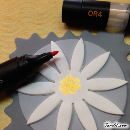 小吊坠的彩泥橡皮泥制作教程图解图片3