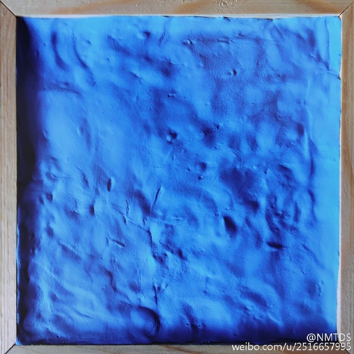 用粘土做出来的小丸子人偶画做法