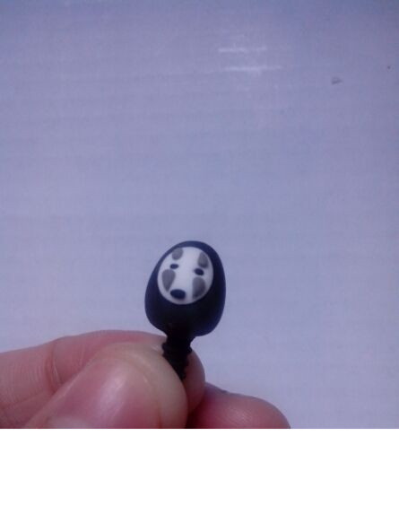 又萌又可爱的粘土无脸男手机防尘塞