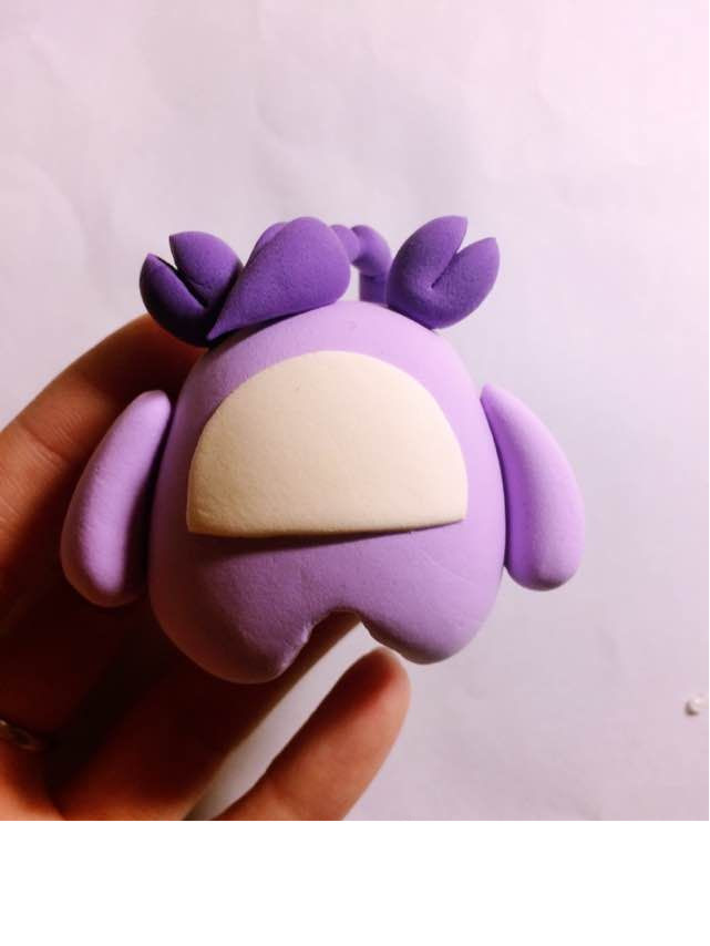 超轻粘土制作的天蝎座娃娃