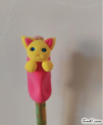 萌猫握笔器的彩泥橡皮泥制作教程图解