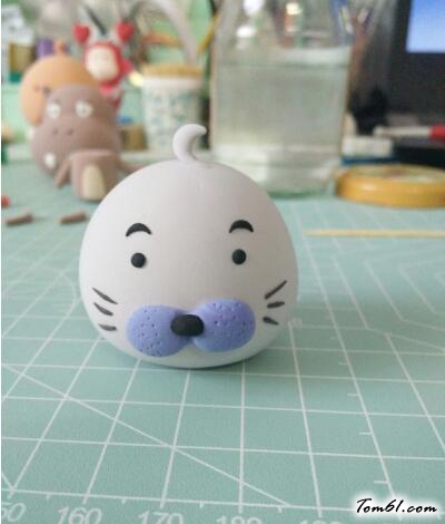 小海豹的彩泥橡皮泥制作教程图解2