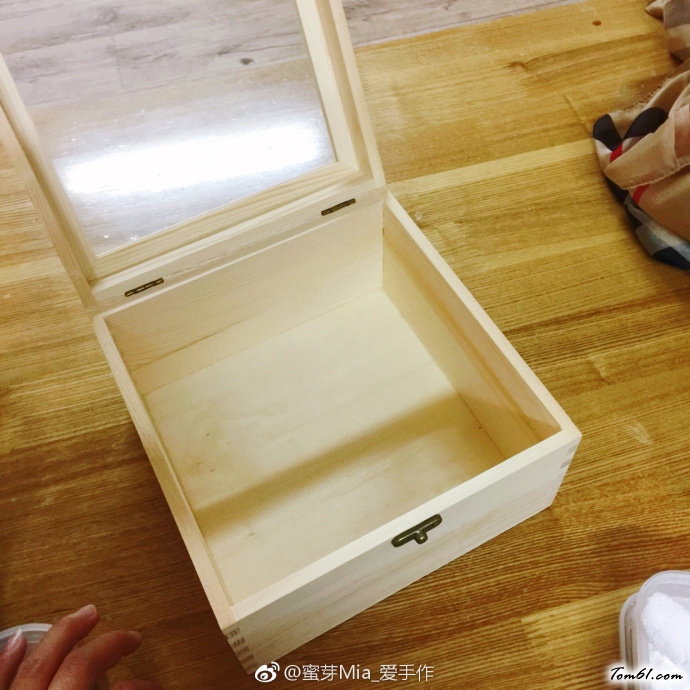 漂亮的蘑菇屋粘土小房子制作教程